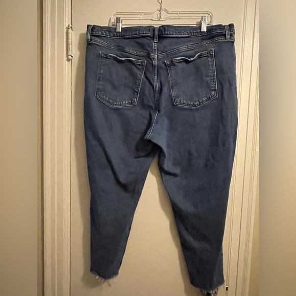 Abercrombie and Fitch The Mom High Rise Blue Denim Jean Size 35/20 Short - Picture 9 of 15